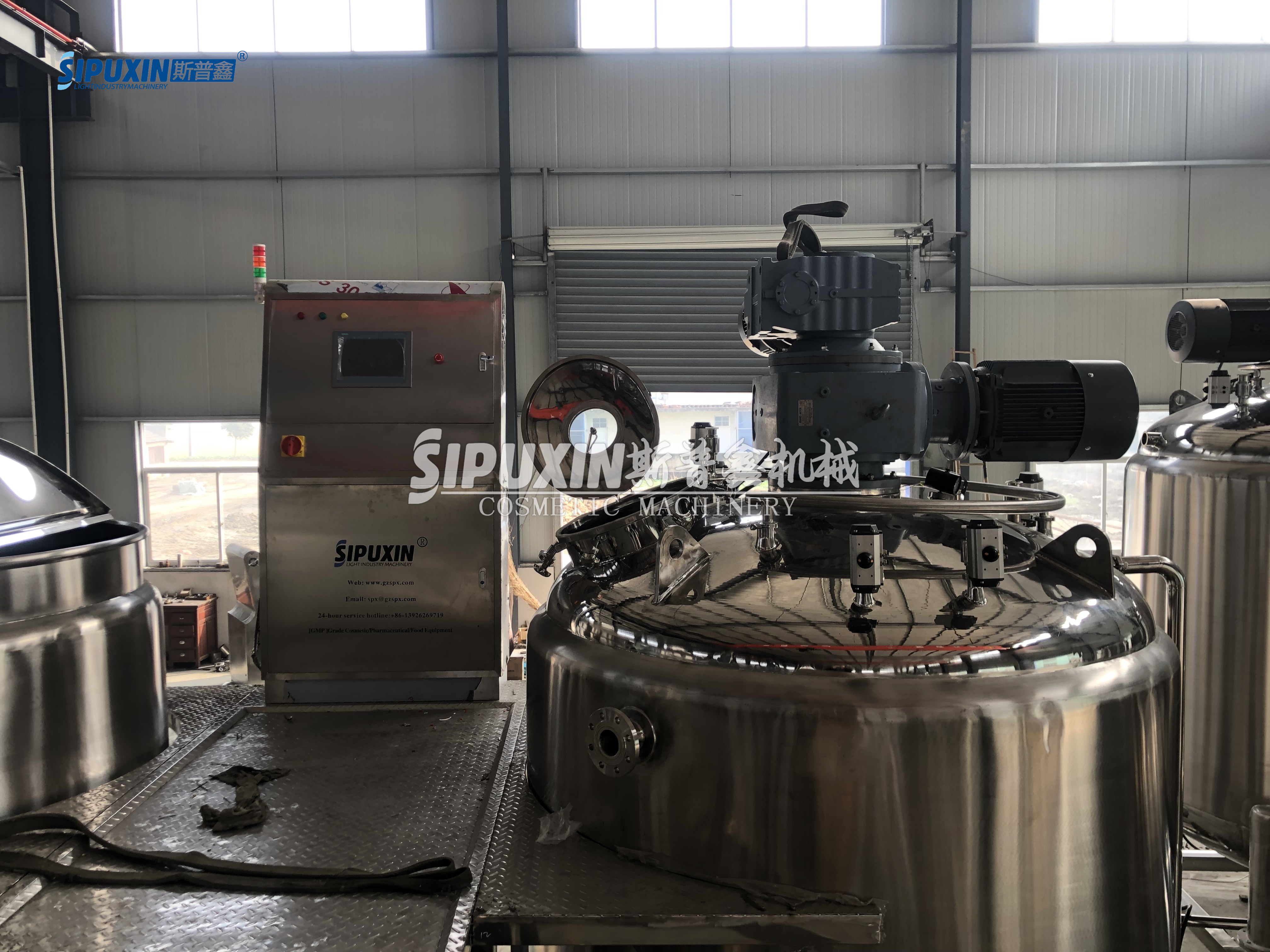 Sipuxin 8t Single Fase Pipeline Vacuum Homogenizing Emulsifier